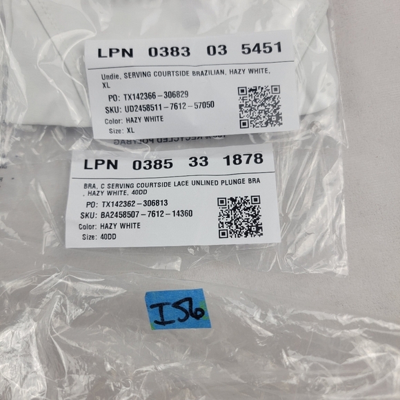 NWT Savage X Fenty Serving Courtside Unlined Lace Plunge Bra & panty 40DD/XL - Picture 7 of 7